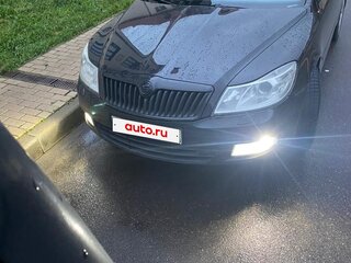 2012 Skoda Octavia II (A5) Рестайлинг, чёрный, 1180000 рублей, вид 3