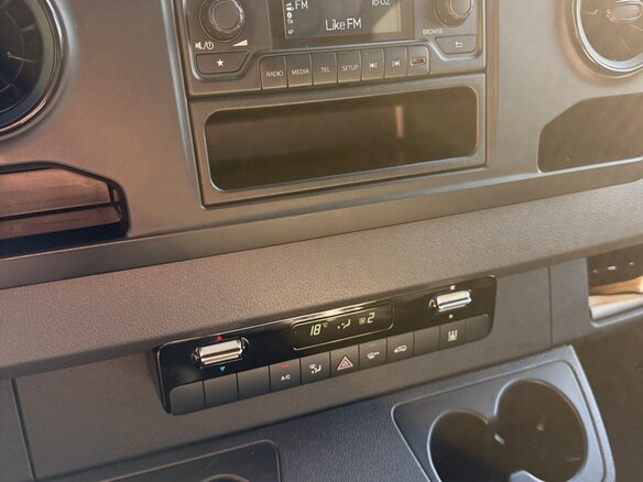2021 Mercedes-Benz Sprinter, серый, 4750000 рублей - вид 15
