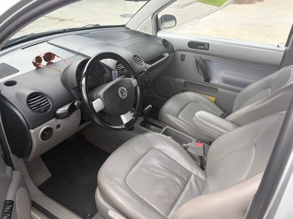 2000 Volkswagen Beetle I (A4), серебристый, 570000 рублей - вид 10