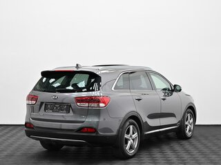 2017 Kia Sorento III Prime, серый, 2049000 рублей, вид 2
