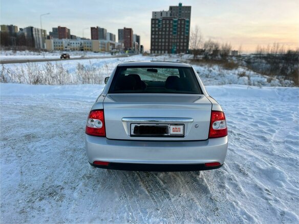 2011 Lada (ВАЗ) Priora I, серебристый, 299000 рублей - вид 5