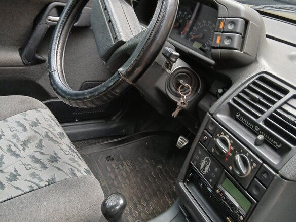 2005 Lada (ВАЗ) 2110, серебристый, 250000 рублей - вид 6