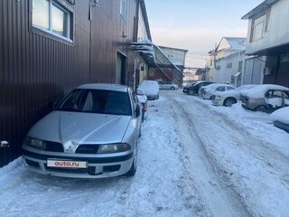 2003 Mitsubishi Carisma I Рестайлинг, серебристый, 350000 рублей, вид 2