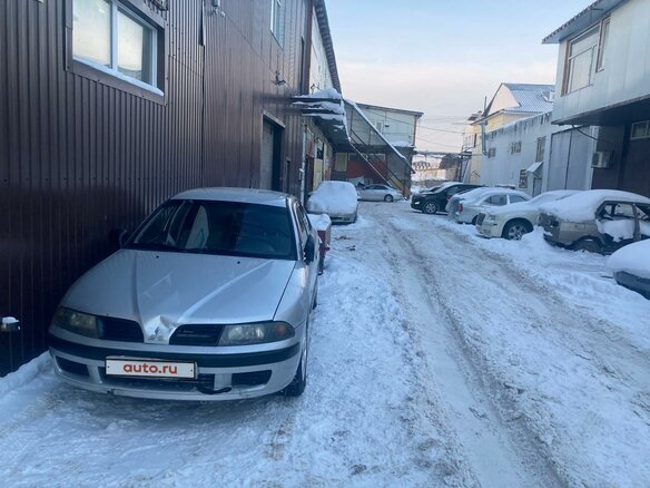 2003 Mitsubishi Carisma I Рестайлинг, серебристый, 350000 рублей - вид 1