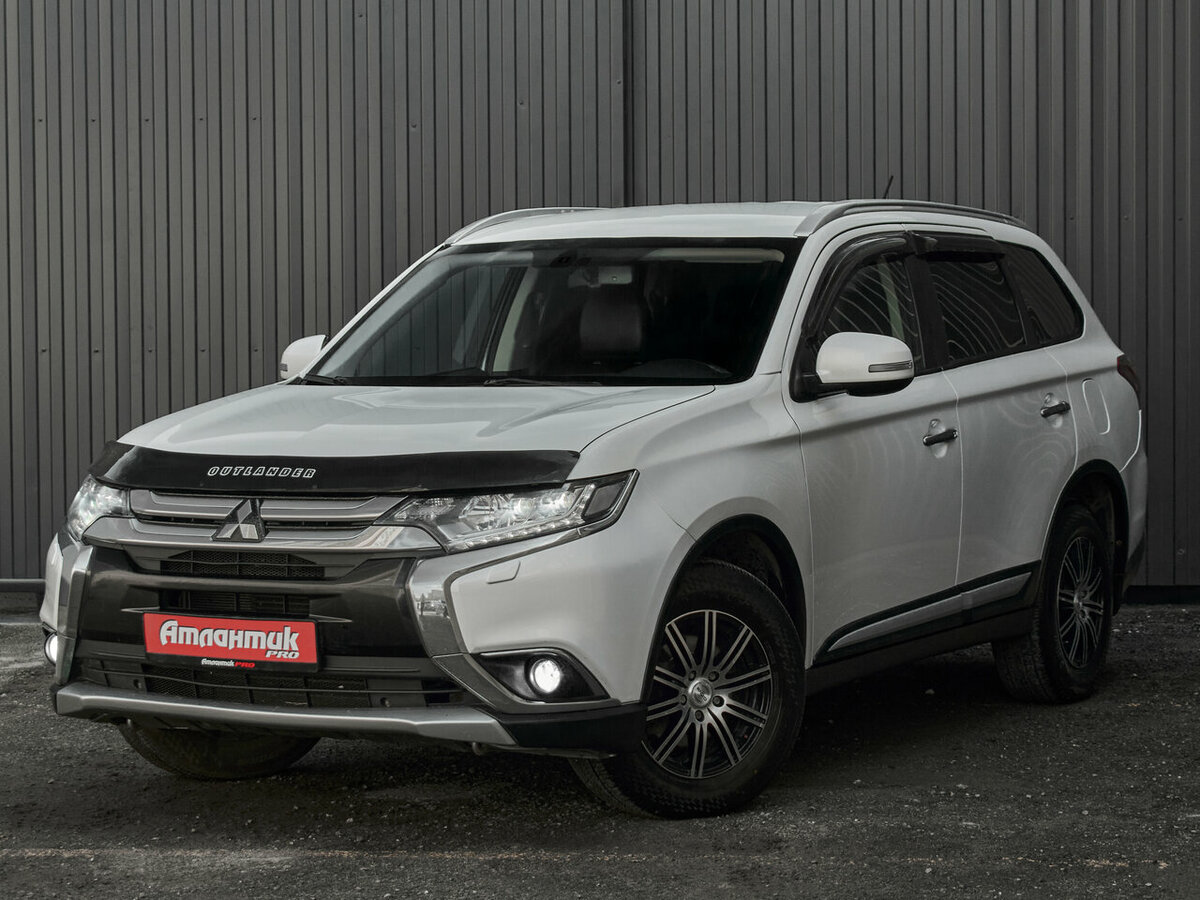 Открыть фотографии: Mitsubishi Outlander III Рестайлинг 2