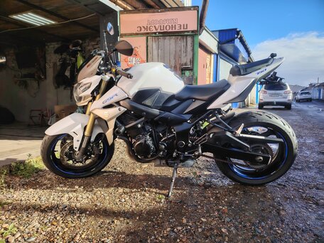 2011 Suzuki GSR 750, белый, 550000 рублей, вид 5