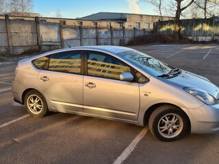 2006 Toyota Prius II Рестайлинг (XW20), серебристый, 999999 рублей, вид 3