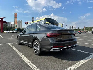 2023 Volkswagen Sagitar III Рестайлинг, чёрный, 1700000 рублей, вид 4