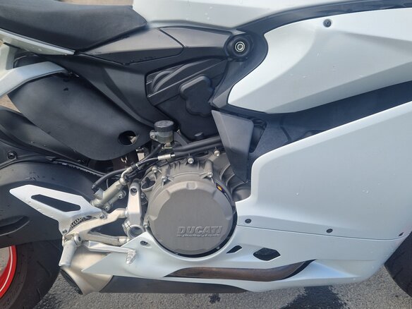 2017 Ducati 959 Panigale, белый, 950000 рублей - вид 20