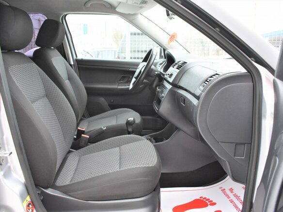 2011 Skoda Fabia II Рестайлинг, серебристый - вид 10