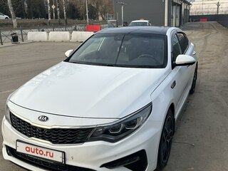 2019 Kia Optima IV Рестайлинг, белый, 2300000 рублей, вид 1