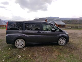 2016 Honda Stepwgn V, серый, 2100000 рублей, вид 3