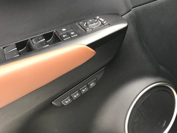 2017 Lexus NX 300 I Рестайлинг, белый - вид 9