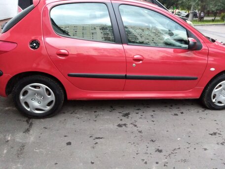 2003 Peugeot 206, красный, 220000 рублей, вид 3