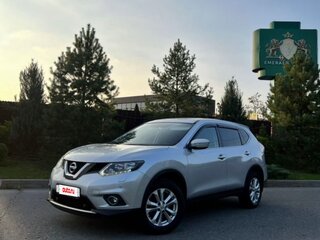 2015 Nissan X-Trail III, серебристый, 1500000 рублей, вид 1