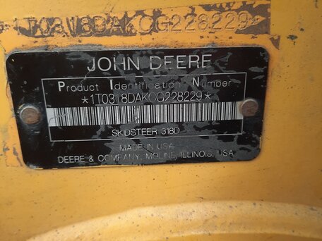 2012 John Deere 318, жёлтый, 1999999 рублей, вид 2