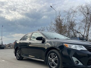 2013 Toyota Camry VII (XV50), чёрный, 1299000 рублей, вид 2