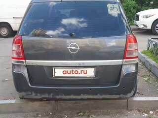 2010 Opel Zafira B Рестайлинг, серый, 640000 рублей, вид 3