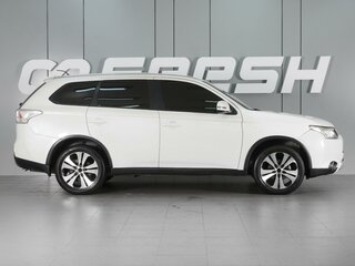 2014 Mitsubishi Outlander III Рестайлинг, белый, 1299000 рублей, вид 5
