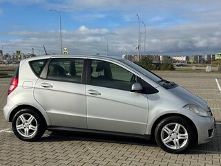 2008 Mercedes-Benz A-Класс 150 II (W169) Рестайлинг, серебристый, 645000 рублей, вид 4