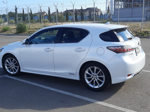 2011 Lexus CT 200h I, белый, 1450000 рублей - вид 5
