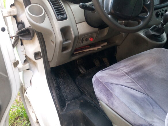2006 Renault Trafic II, белый - вид 10