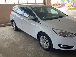 2017 Ford Focus III Рестайлинг, белый, 1050000 рублей, вид 2