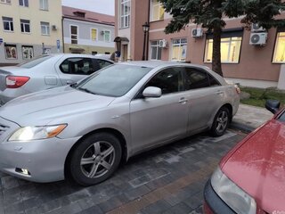 2008 Toyota Camry VI (XV40), серебристый, 1000000 рублей, вид 3