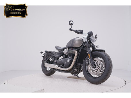 2021 Triumph Bonneville Bobber, чёрный, 1500000 рублей, вид 3