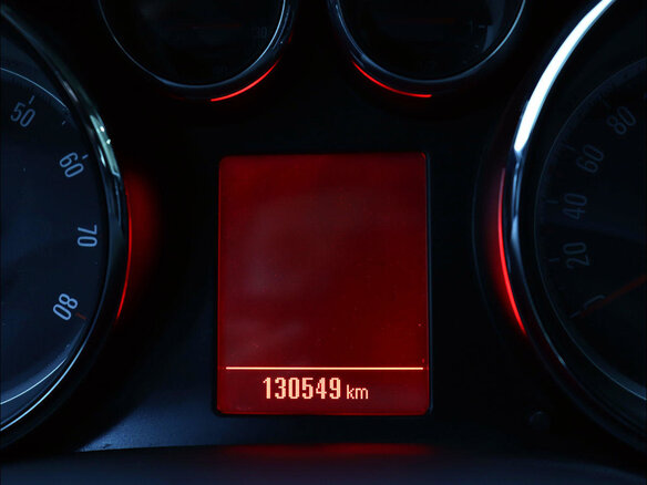2012 Opel Astra J Рестайлинг, белый, 920000 рублей - вид 9