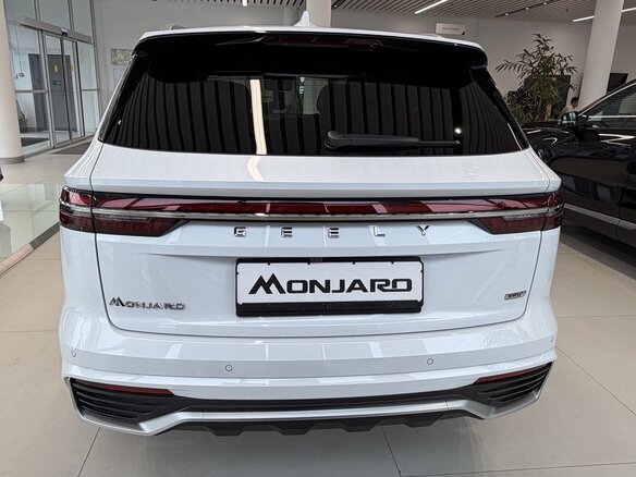 2026 Geely Monjaro I Рестайлинг, белый - вид 5