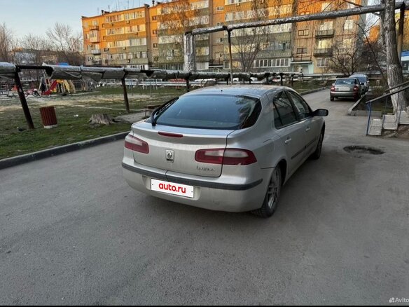 2004 Renault Laguna II, серебристый, 420000 рублей - вид 3