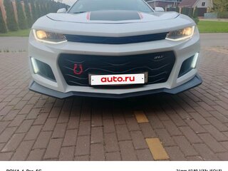 2018 Chevrolet Camaro VI Рестайлинг, белый, 2520000 рублей, вид 4