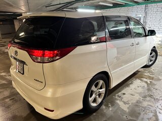 2010 Toyota Estima III Рестайлинг, белый, 1700000 рублей, вид 3