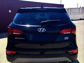 2017 Hyundai Santa Fe III Рестайлинг, чёрный, 1750000 рублей, вид 4