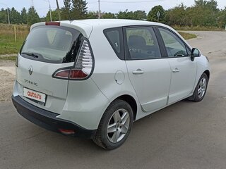 2013 Renault Scenic III Рестайлинг 2, белый, 1100000 рублей, вид 5