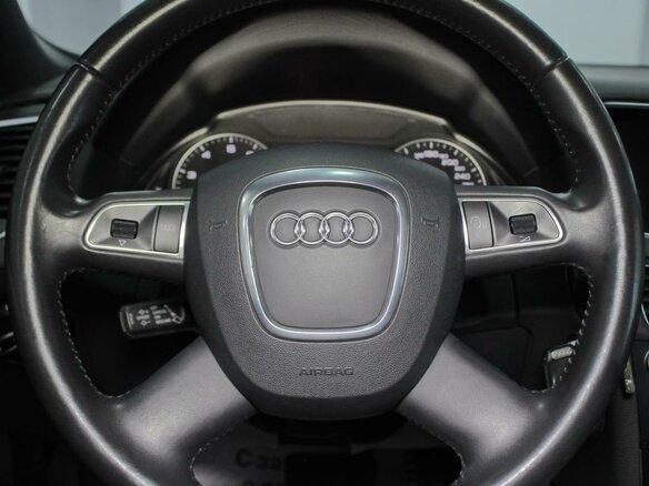 2010 Audi Q5 I (8R), белый - вид 16