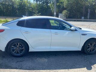 2019 Kia Optima IV Рестайлинг, белый, 1150000 рублей, вид 3