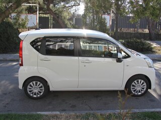 2018 Daihatsu Move VI Рестайлинг, белый, 915000 рублей, вид 5