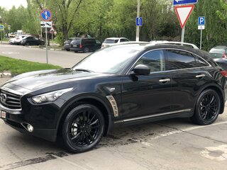 2013 Infiniti QX70, чёрный, 2300000 рублей, вид 4