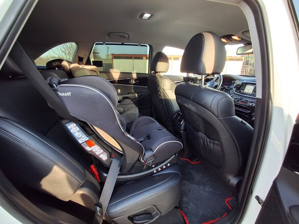 2018 Kia Sorento II Рестайлинг, белый, 2900000 рублей - вид 13