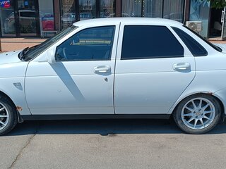 2009 Lada (ВАЗ) Priora I, белый, 300000 рублей, вид 3