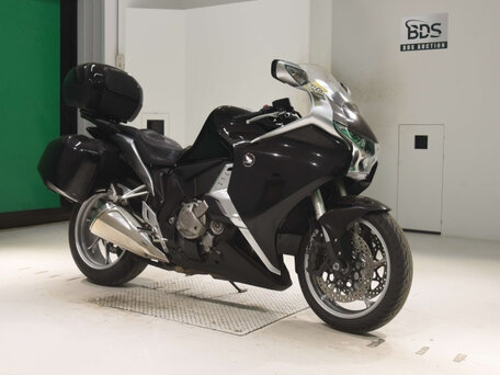 2011 Honda VFR 1200, чёрный, 810000 рублей, вид 1