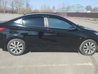 2015 Hyundai Solaris I Рестайлинг, чёрный, 1150000 рублей, вид 2
