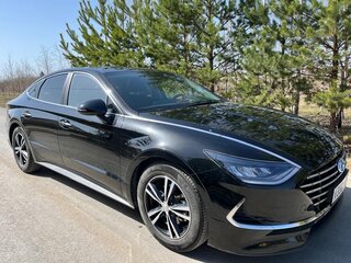 2020 Hyundai Sonata VIII (DN8), чёрный, 2950000 рублей, вид 2