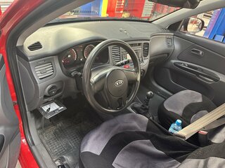 2010 Kia Rio II Рестайлинг, красный, 570000 рублей, вид 4