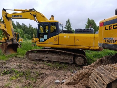 2007 Komatsu PC300, оранжевый, 2500000 рублей, вид 3