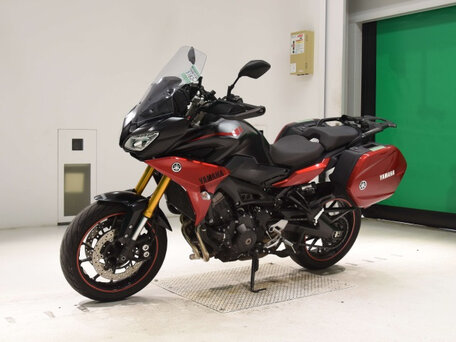 2020 Yamaha MT-09 Tracer (FJ-09), красный, 890000 рублей, вид 4