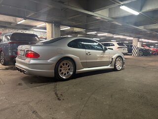 1999 Mercedes-Benz CLK-Класс AMG 55 AMG I (W208), серебристый, 4100000 рублей, вид 4