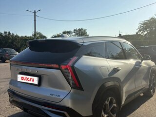 2024 Geely Atlas II, серый, 2290000 рублей, вид 2